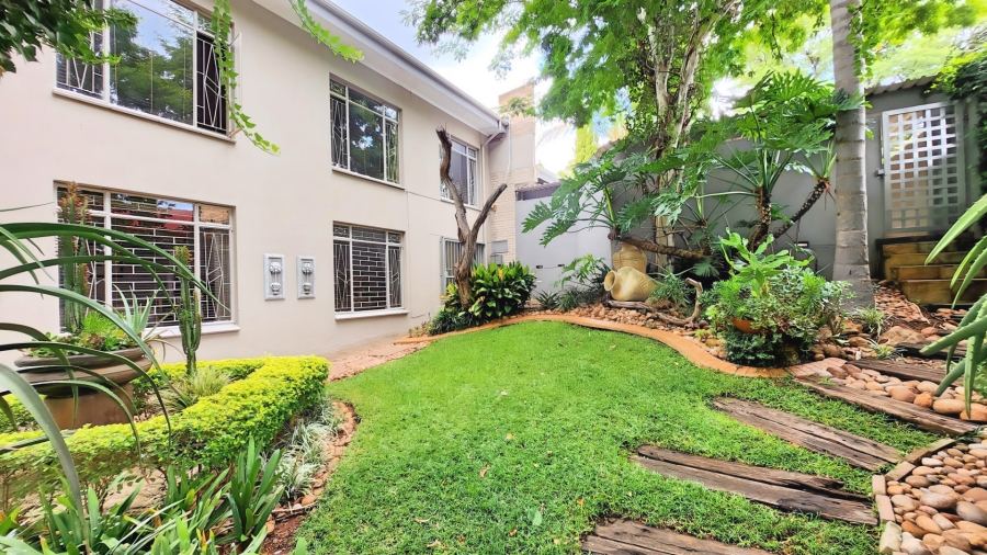 5 Bedroom Property for Sale in Doringkruin North West